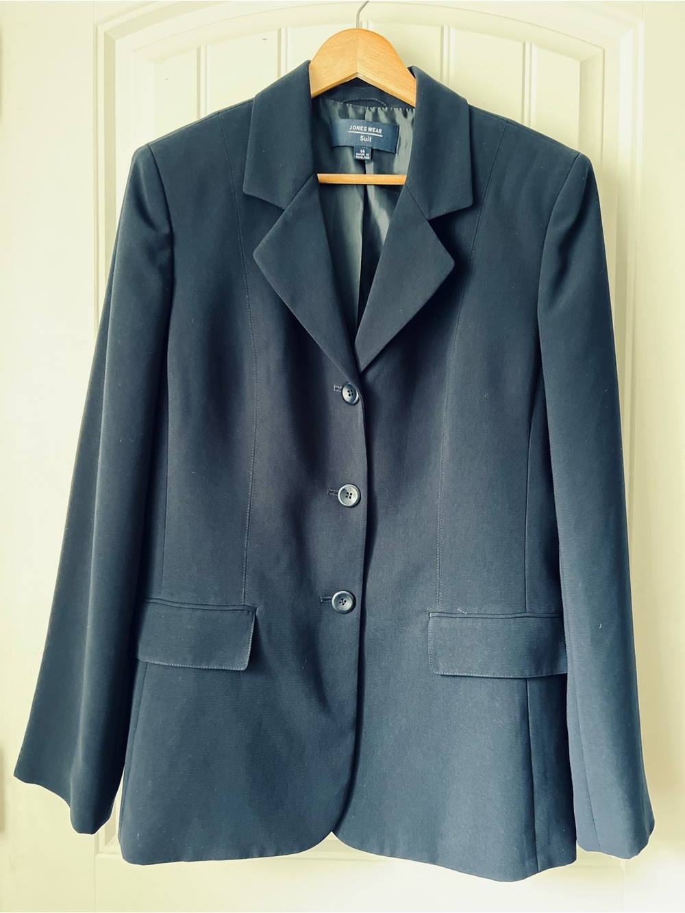 Jones Wear Women's Dark Navy Tailored Blazer